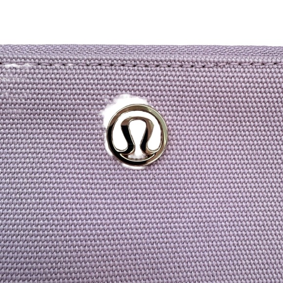 RARE Lululemon Double Up Pouch – Antoinette Pink, NWT - Picture 12 of 12